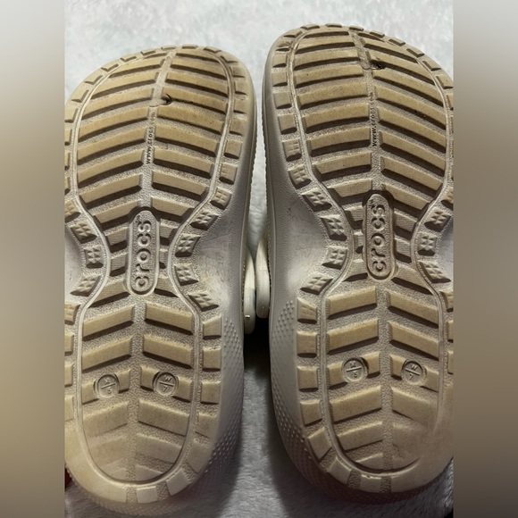 CROCS women’s White Slippers with Sports Charms - Picture 8 of 8